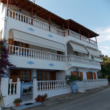 Myriam Studios Патитири Экстерьер фото
